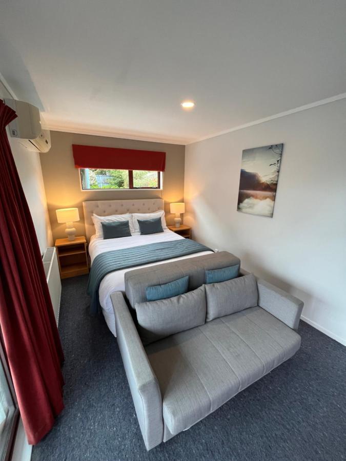 נשיונל פארק Adventure Lodge And Motels And Tongariro Crossing Track Transport מראה חיצוני תמונה